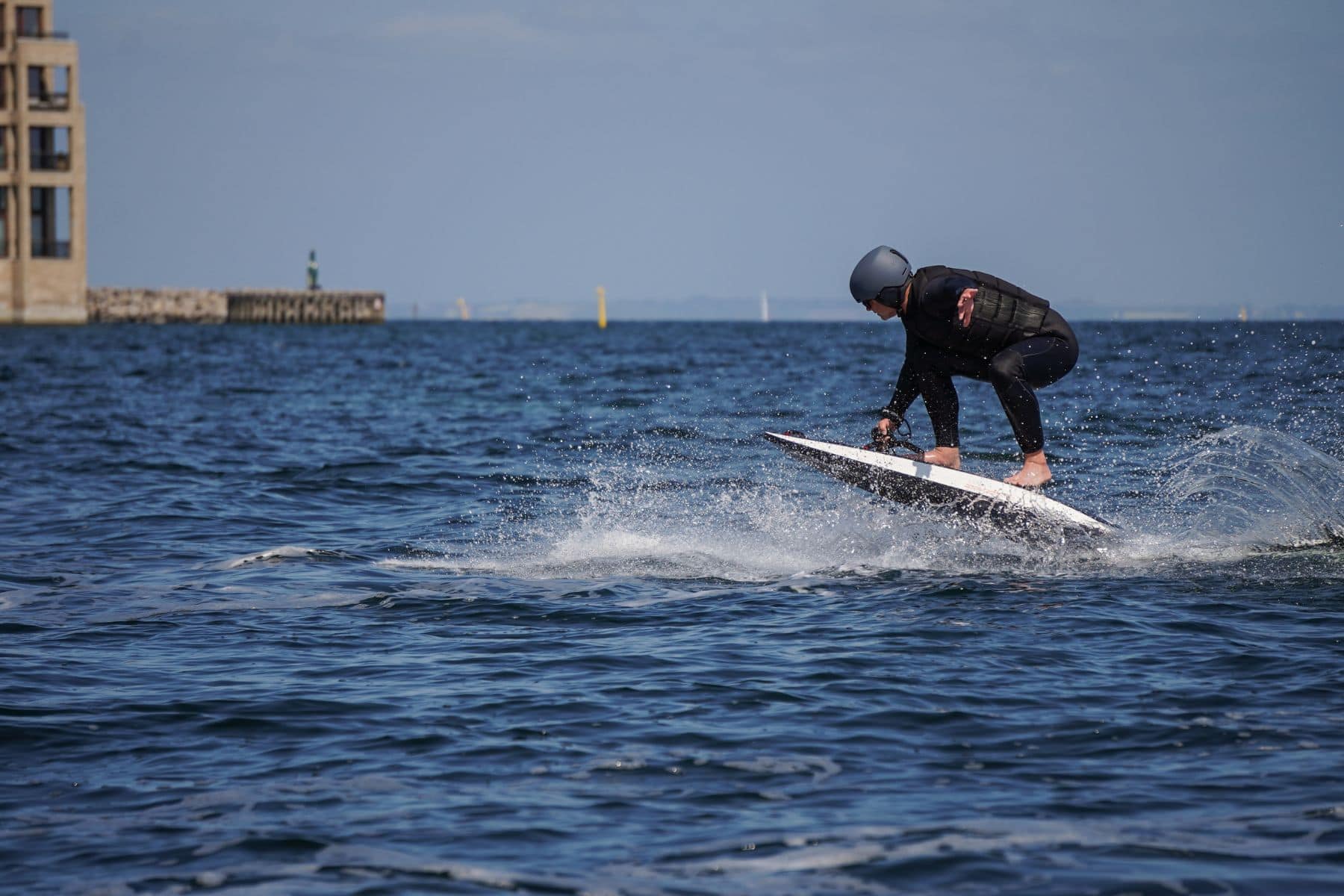 Awake RAVIK 3 Electric Surfboard