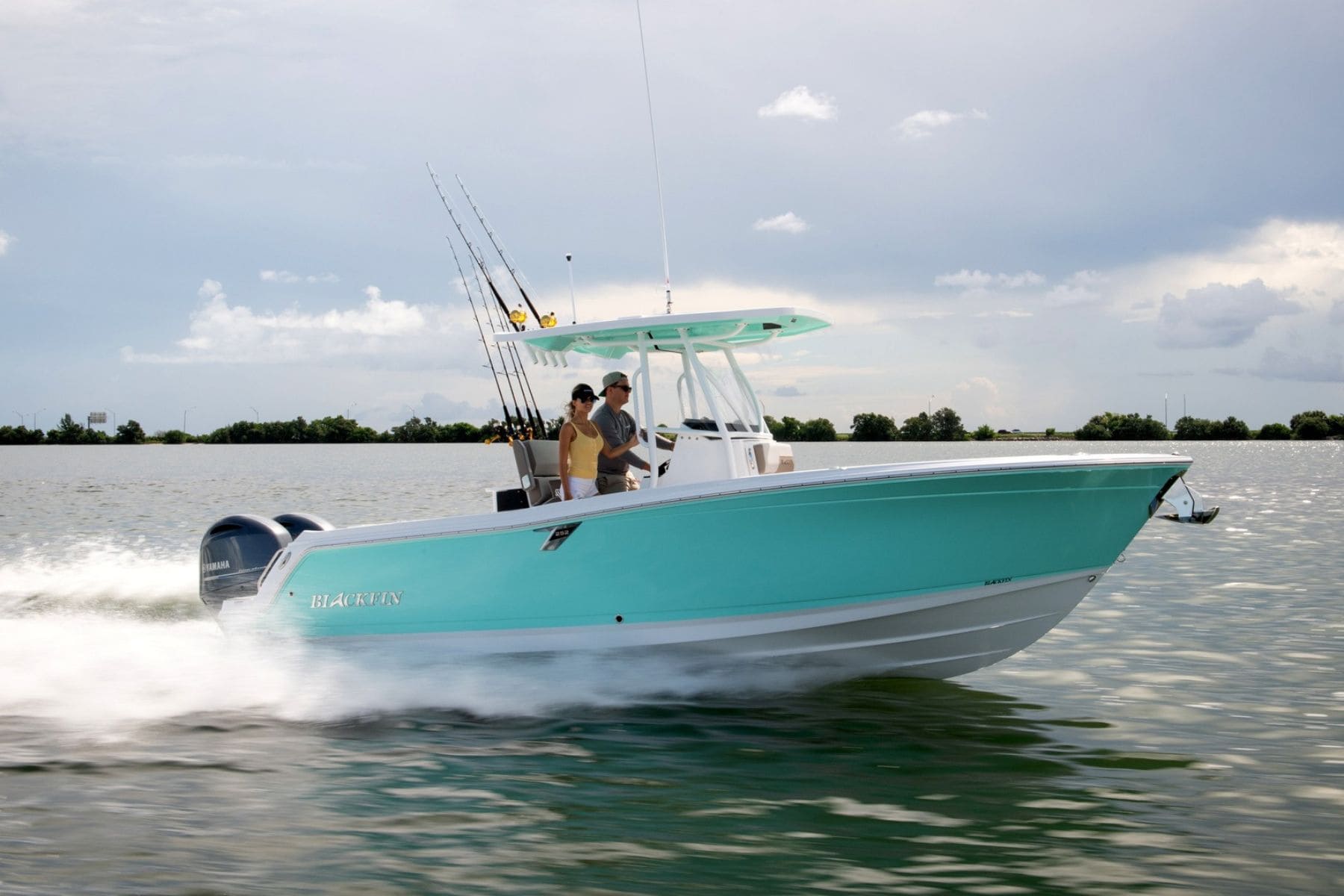 Blackfin boats 252cc featured