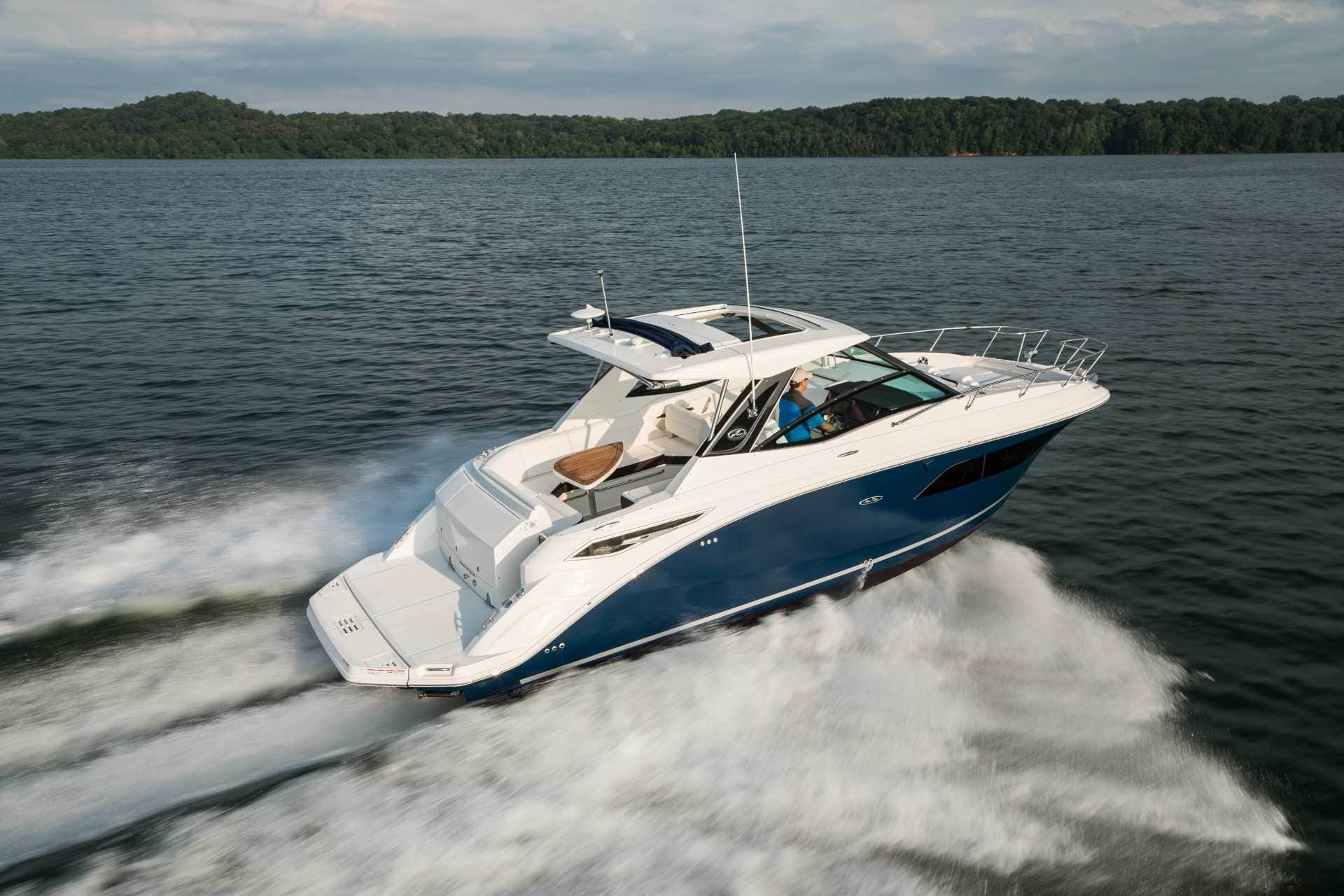 Sea Ray Sundancer 320