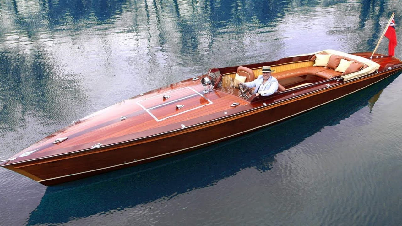 Antique Boat Show Algonac Michigan 2019 Home of Chris Craft Boats. Check out these Beauties.
