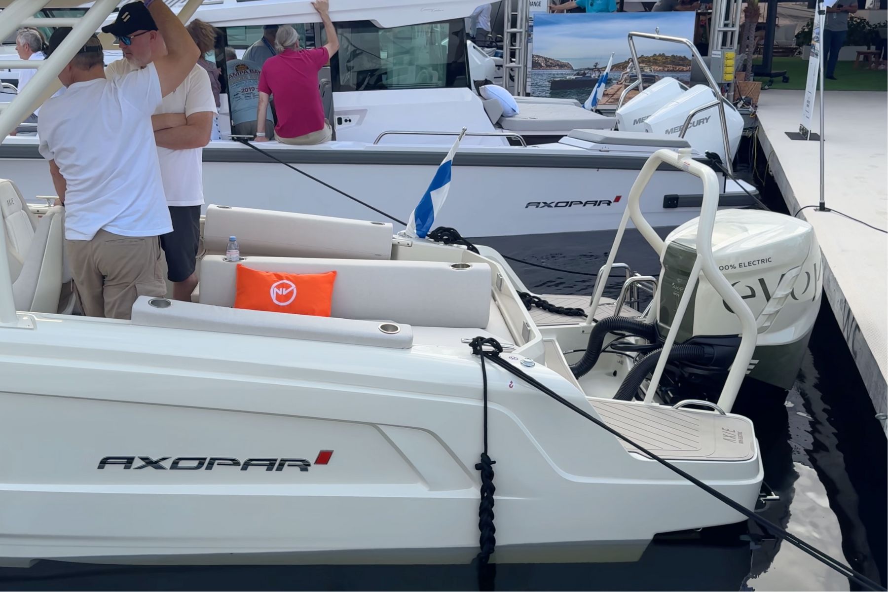 Evoy Storm 300