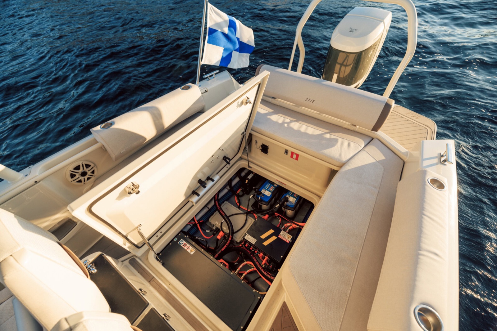 6 Best Electric Outboard Motors in 2026, image 1