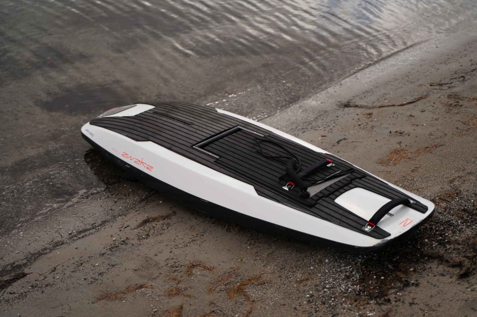 6 Best Electric Surfboards in 2026, image 4