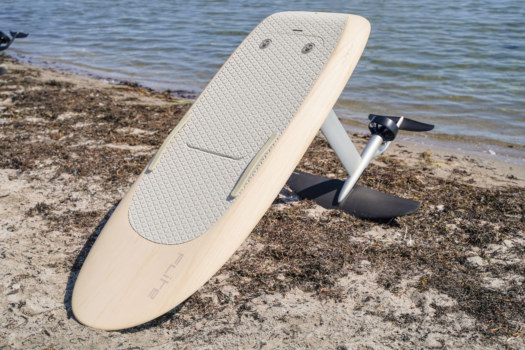 Fliteboard 3 100l board side close up