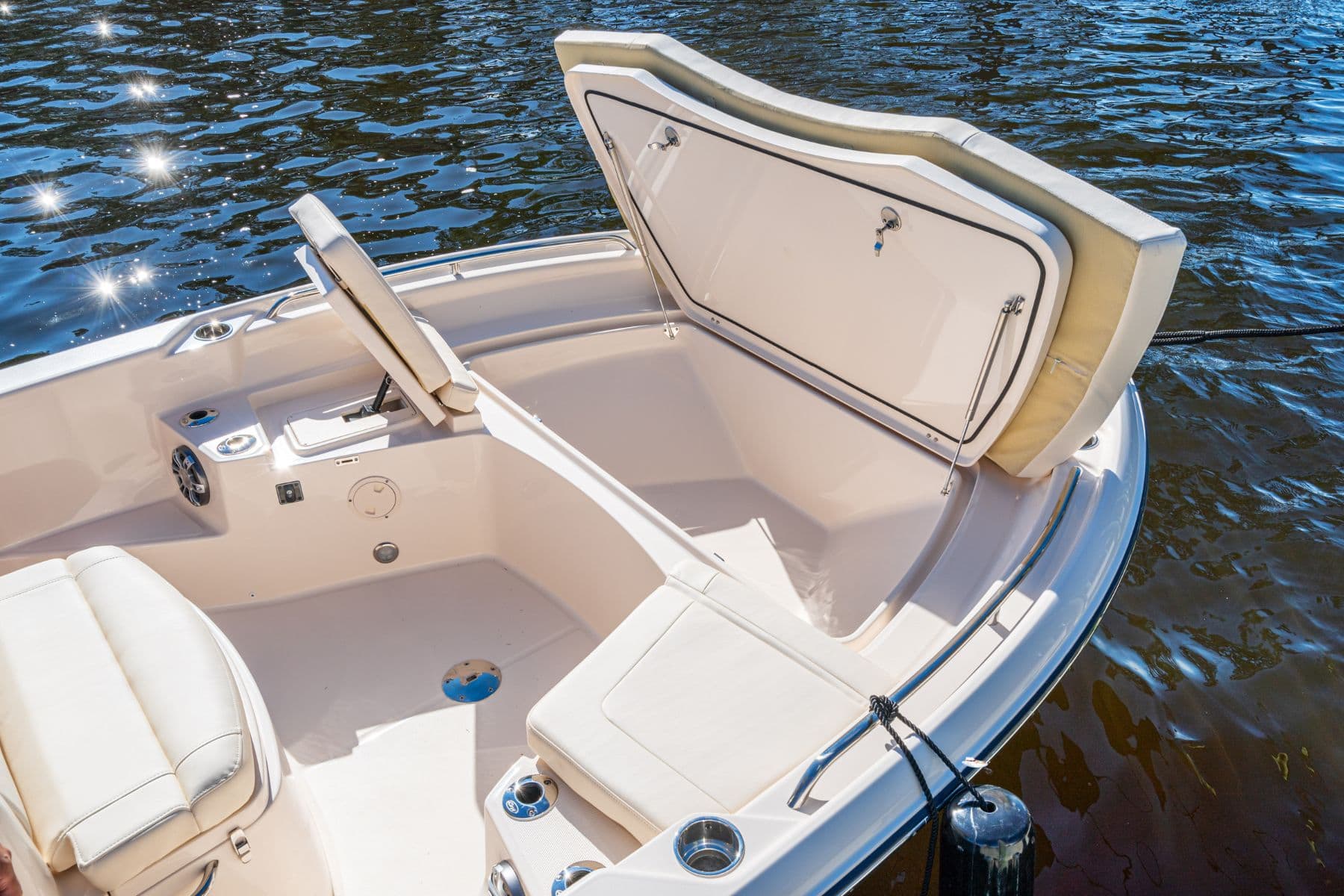Grady White Coastal Explorer 231 Backrest