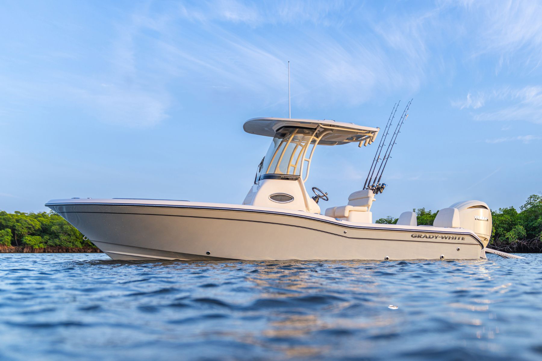 Grady white coastal explorer 231 rod holder