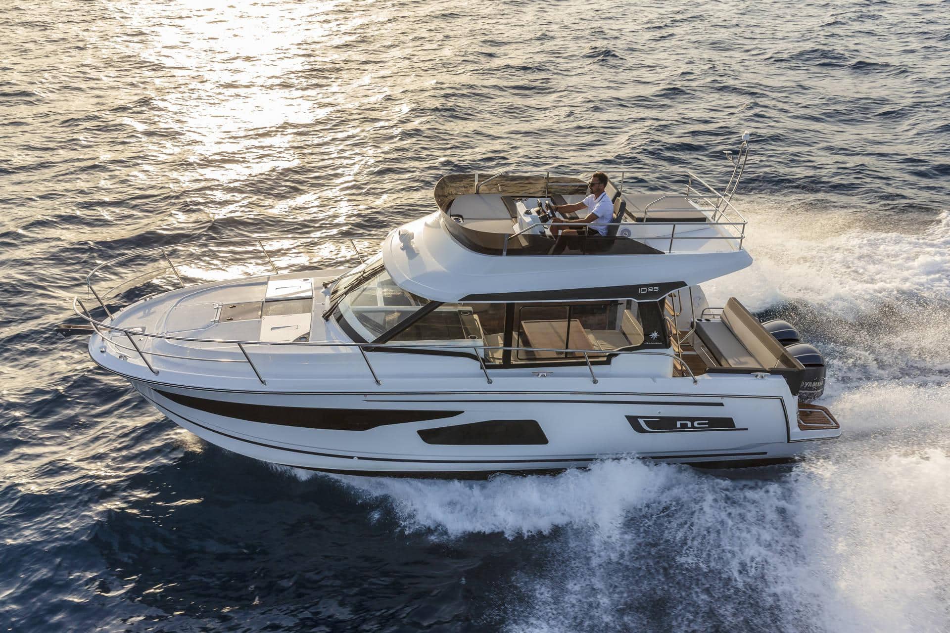 6 Best Jeanneau Boats in 2026 photo 3