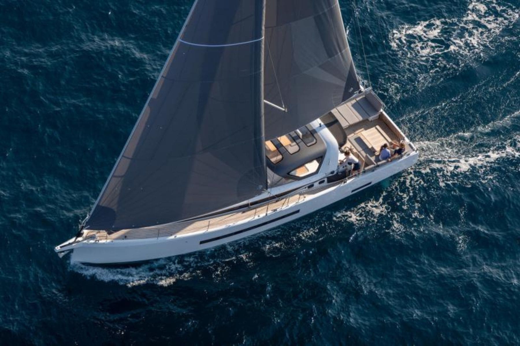 Jeanneau Yachts 55 Featured