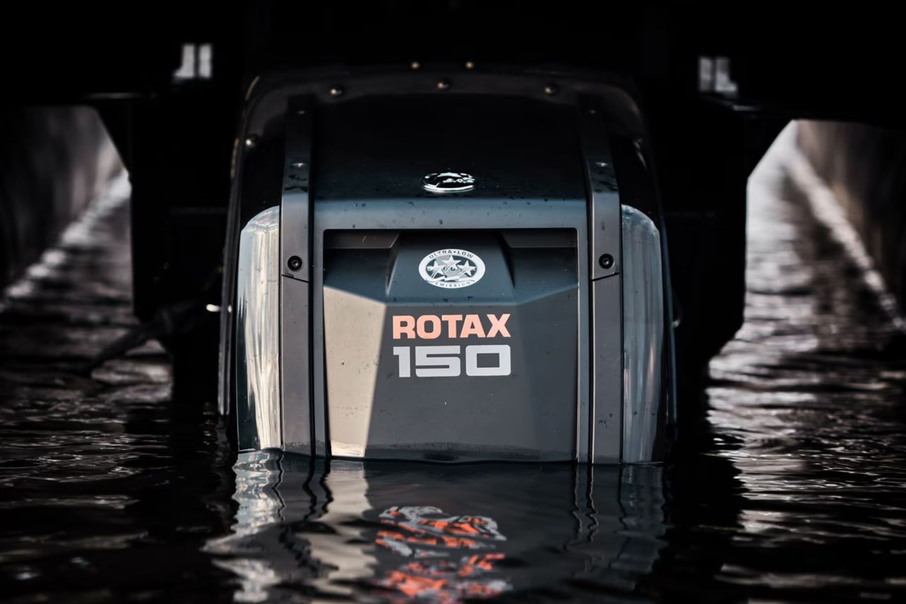 Manitou pontoon rotax s