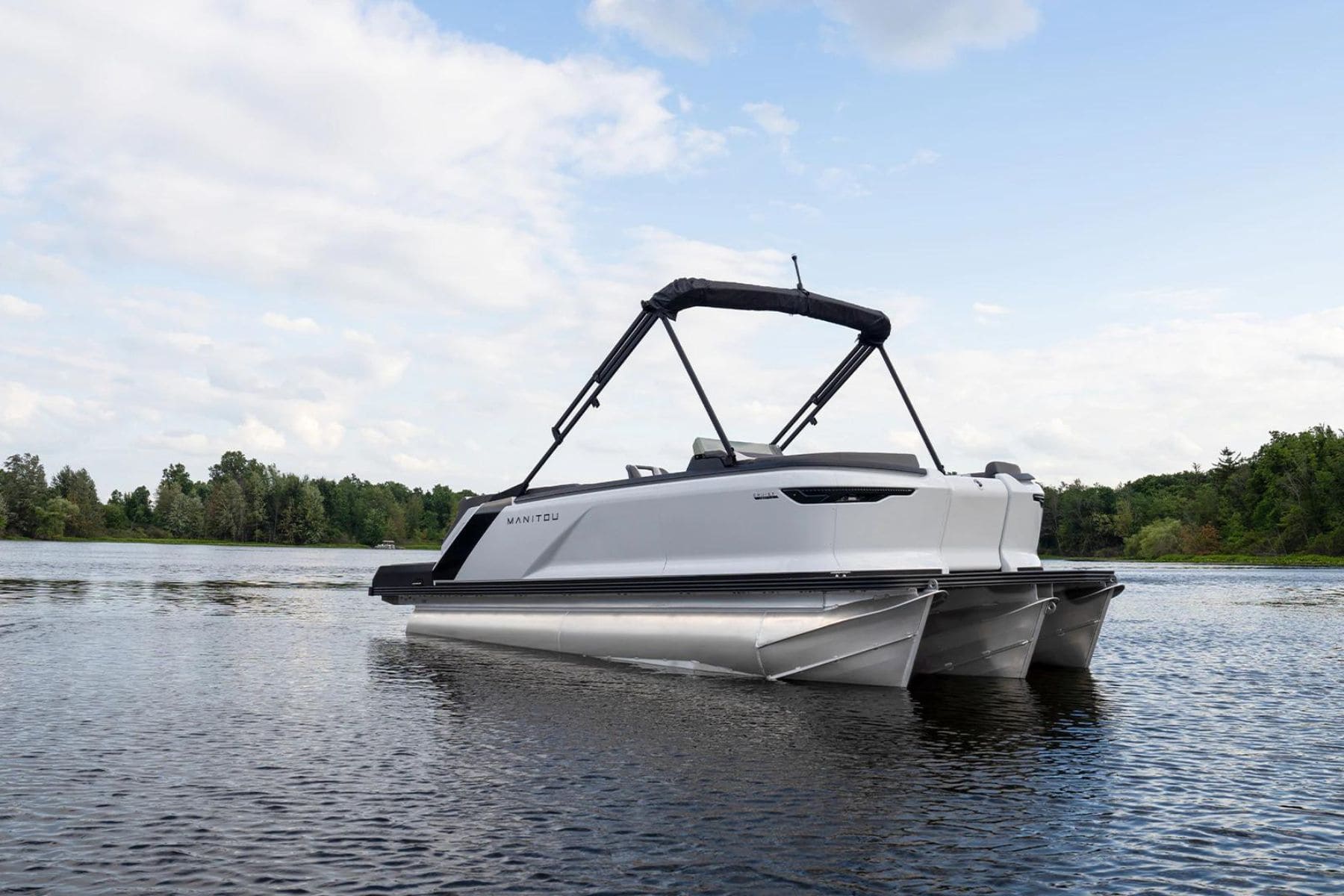 Manitou pontoon side