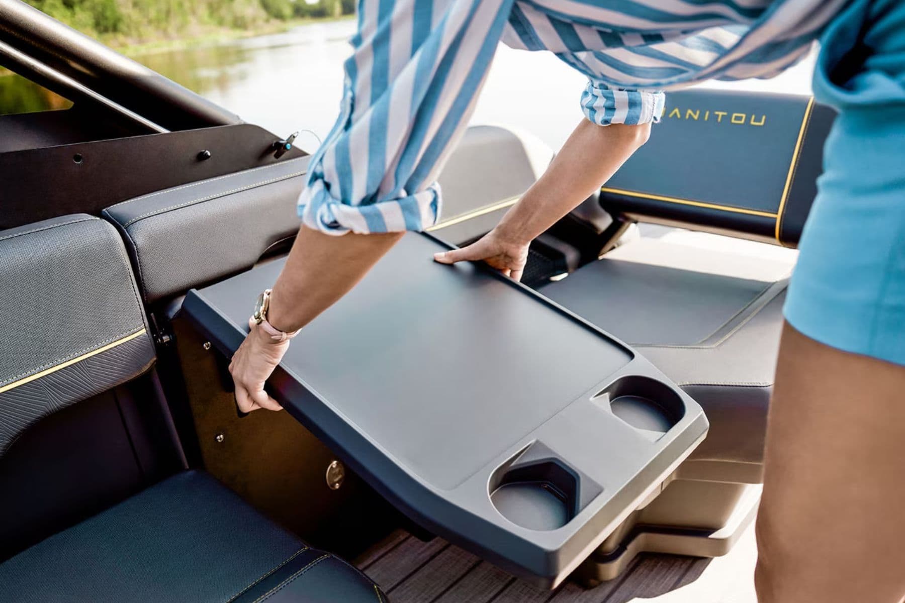 Manitou pontoon trifold seat
