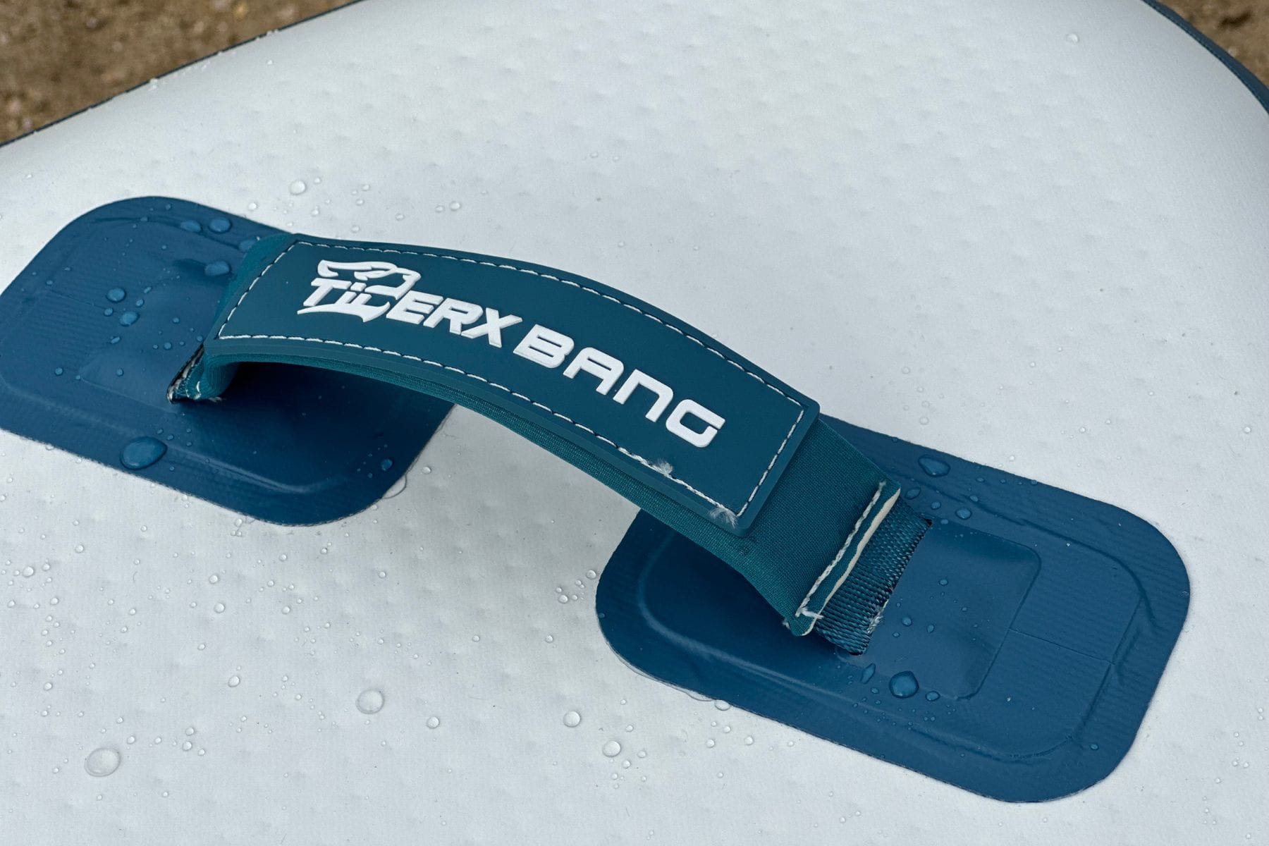 Tigerxbang Defender Pro 10 6 Isup Carrying Handles