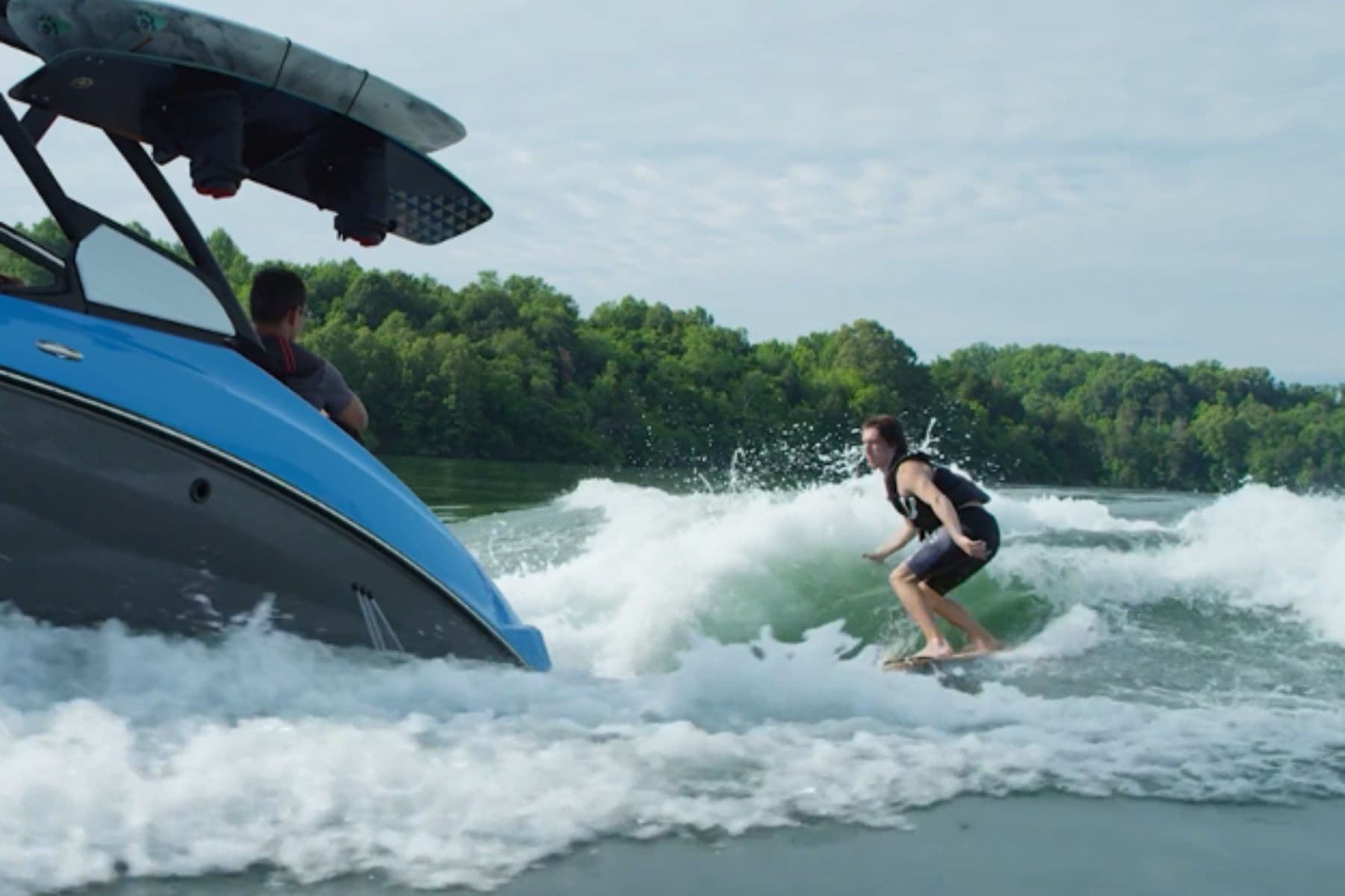 Yamaha 222xd jet boat wake boarder